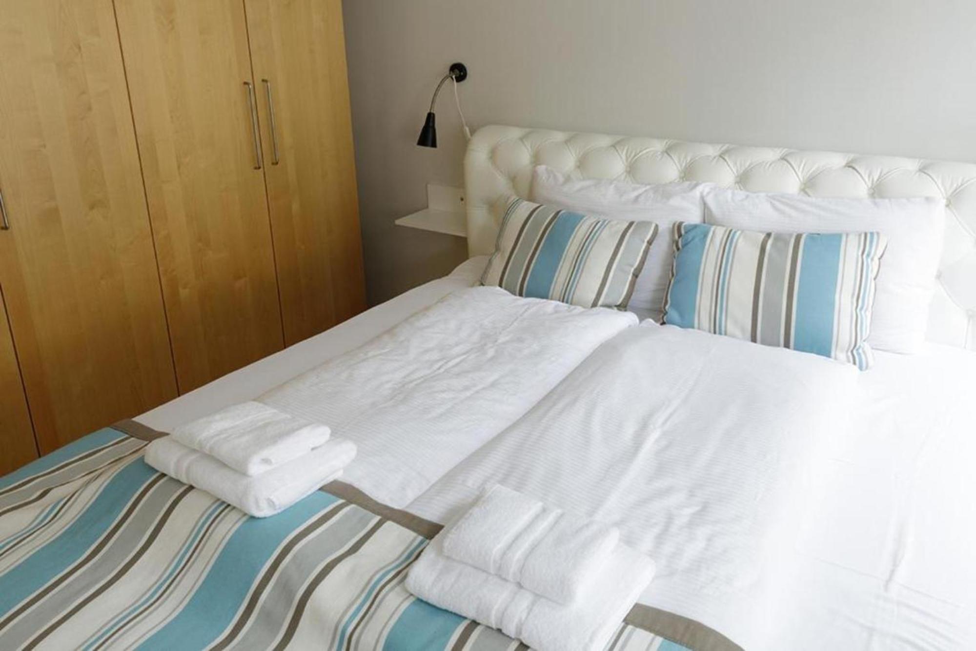 Hildibrand Apartment Hotel Neskaupstaður Dış mekan fotoğraf